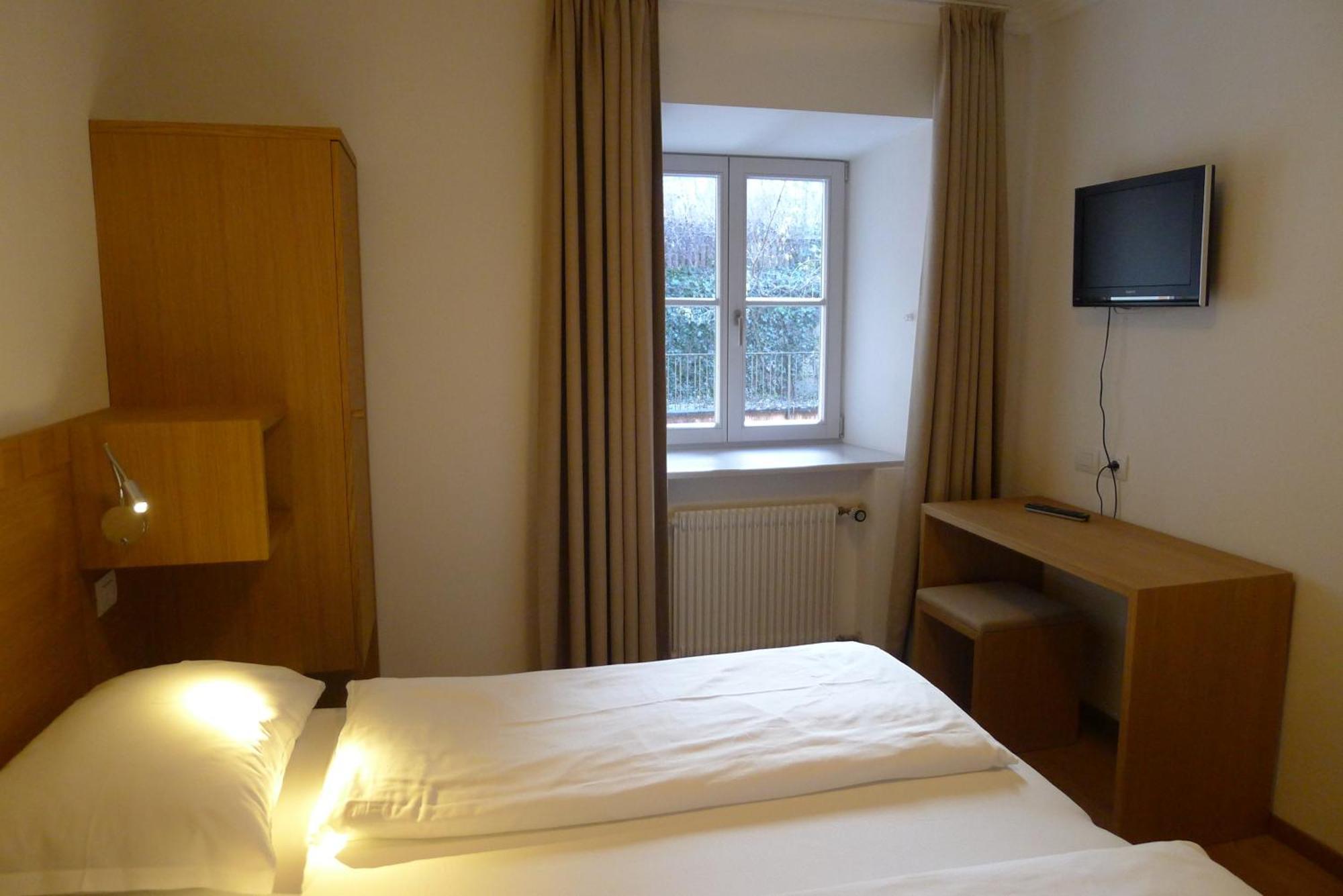 Steinhauswirt Hotel Room photo